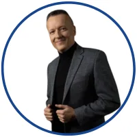 Cyprian Jędrkowiak – trener Wektor Wiedzy, kurs online „Akademia menadżera: nowoczesne przywództwo w praktyce”